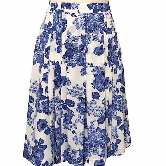 Floral Skirt - Picture 9 of 10